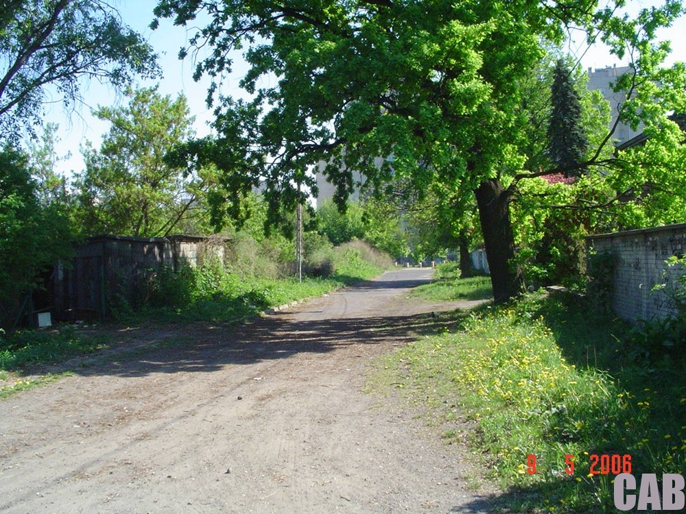 ul. Żeńców w 2006 r. (przed budową Trasy S8)
